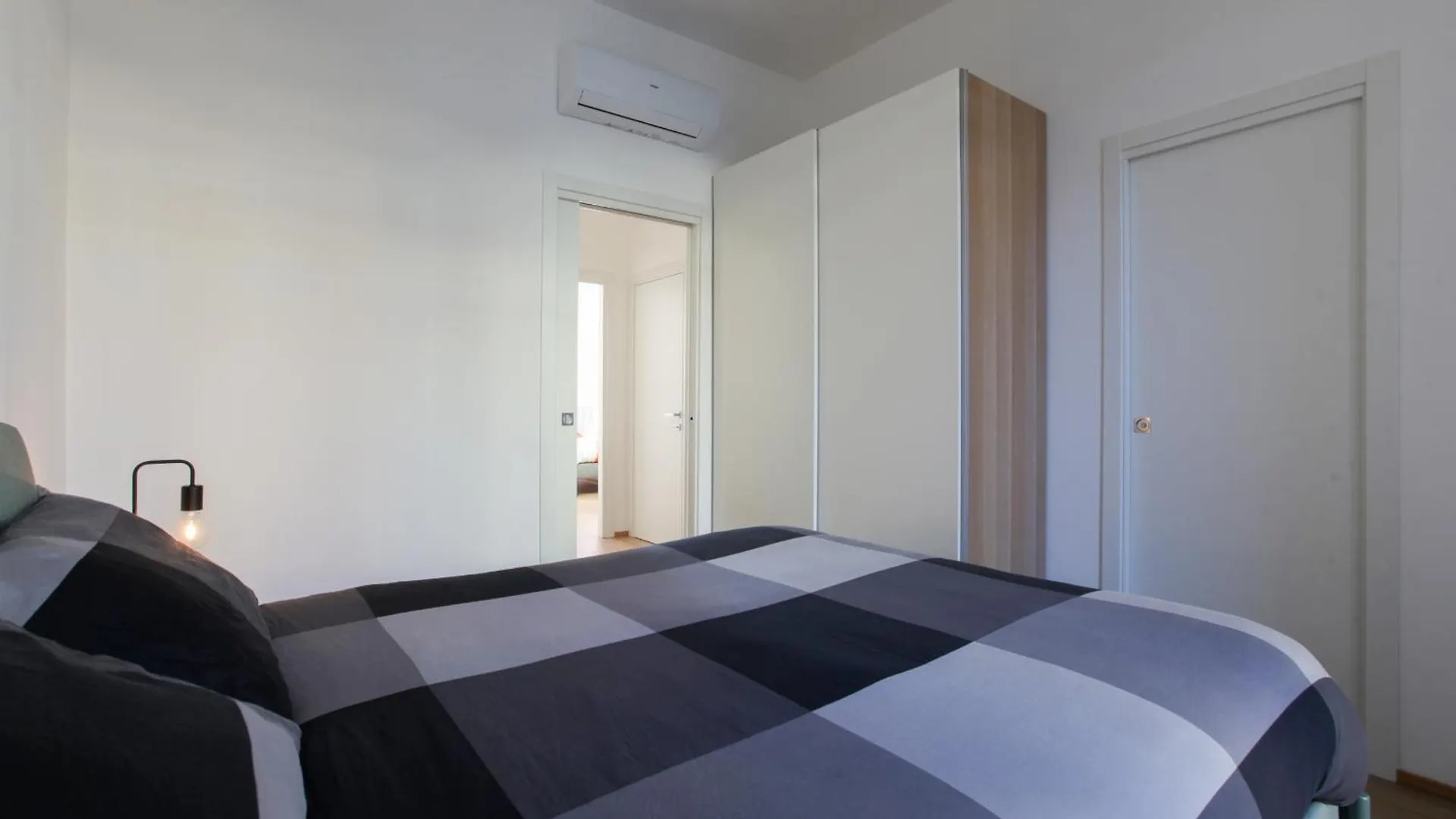 Cuore Dei Navigli - Your Home Milan Apartment