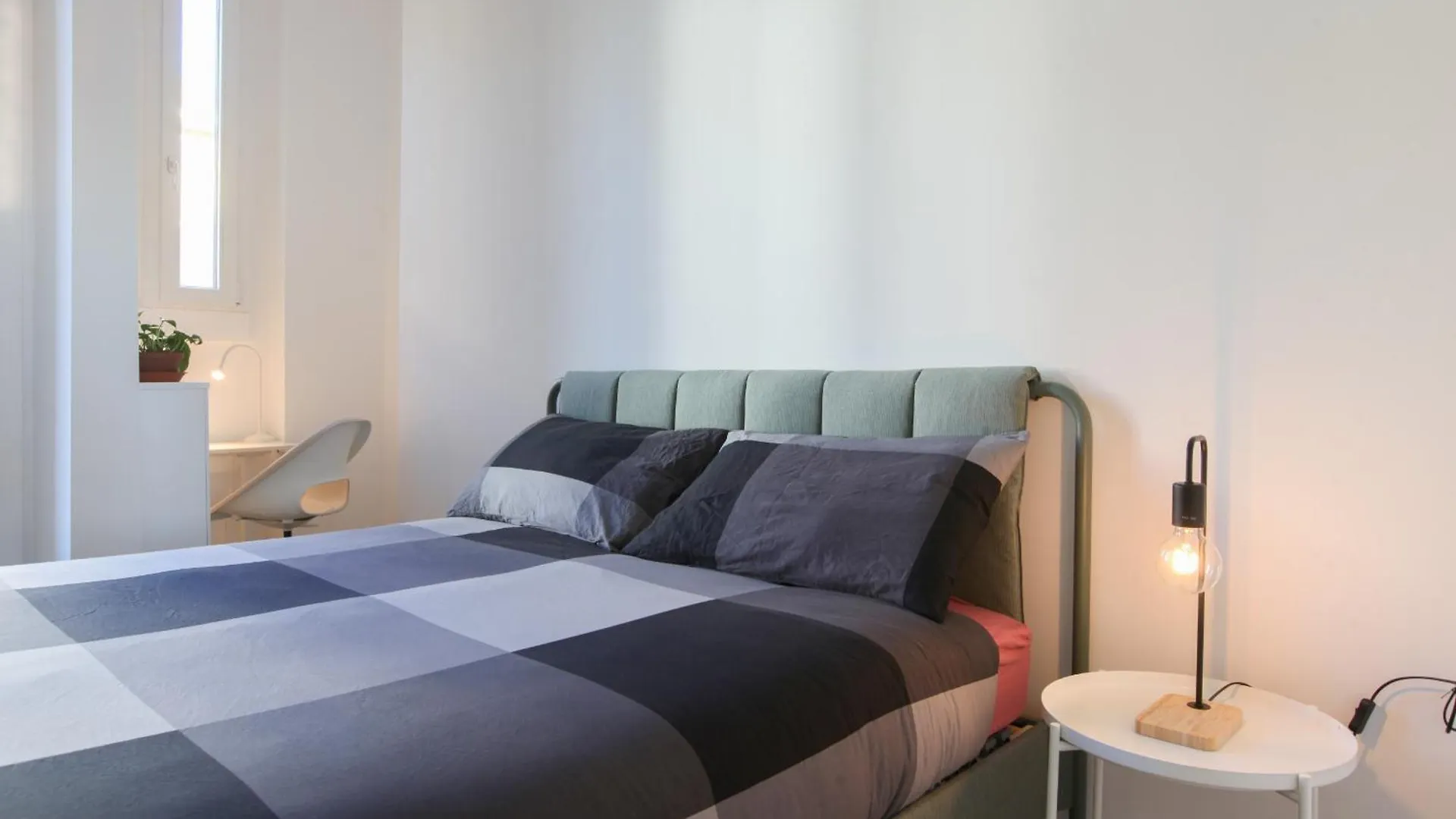Cuore Dei Navigli - Your Home Milan Italy