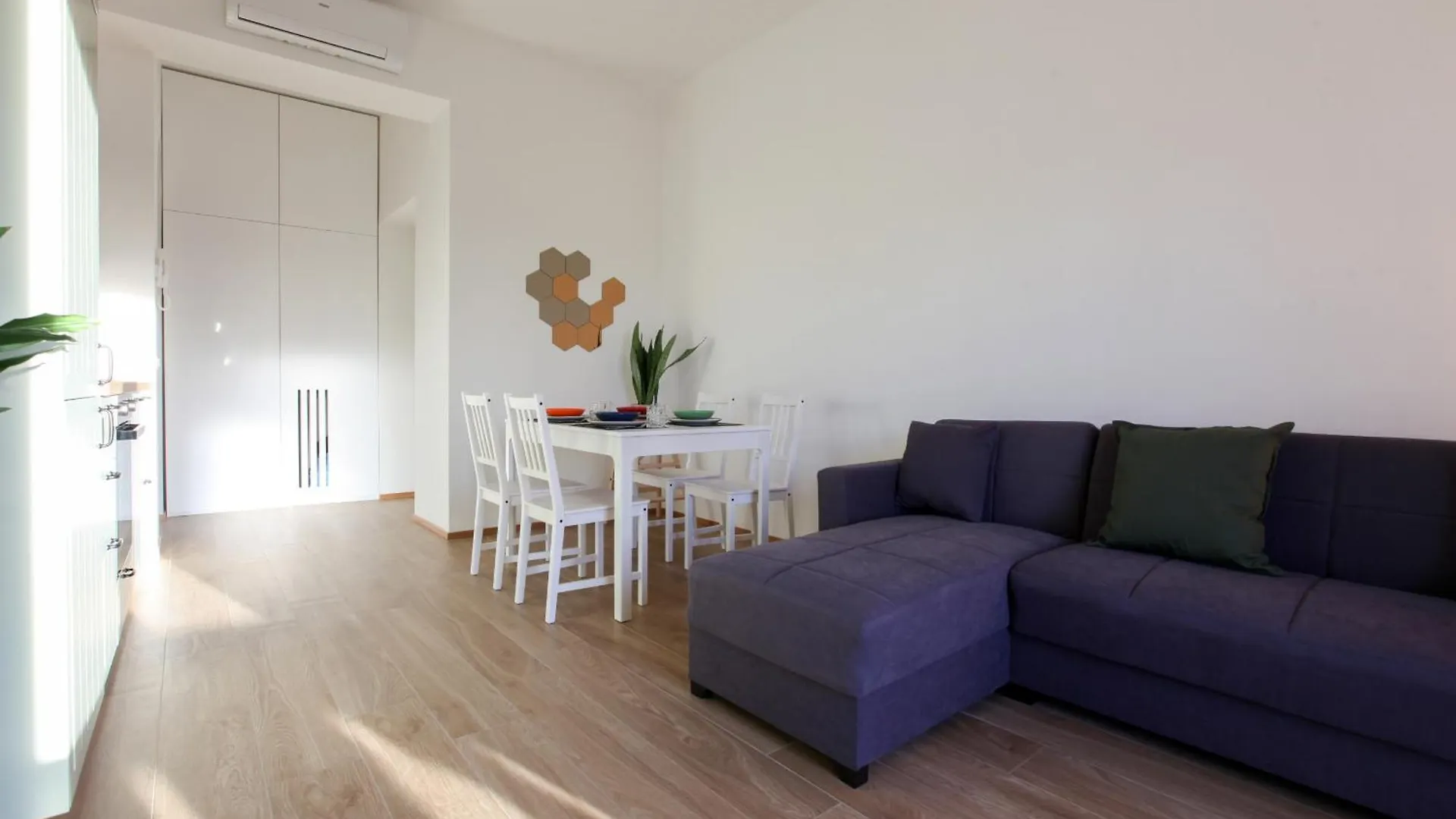 Cuore Dei Navigli - Your Home Milan 0*,